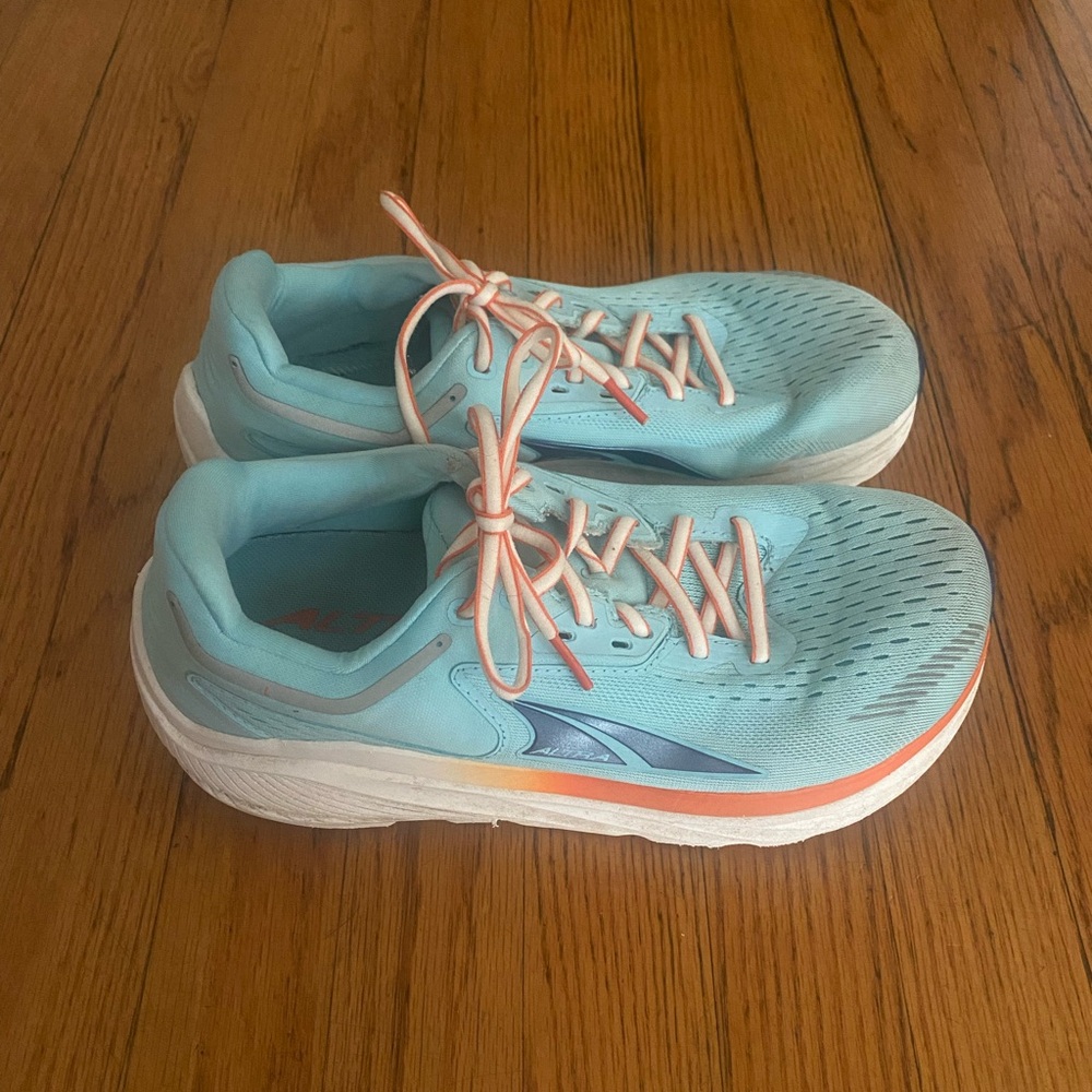Altra VIA Olympus Running Shoes
